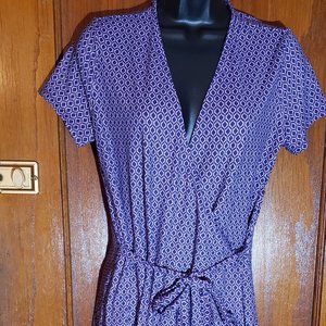 Eddie Bauer Wrap purple travel dress Women's Petite Medium Quickwick